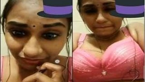 Pretty Tamil Girl Fingerjobs