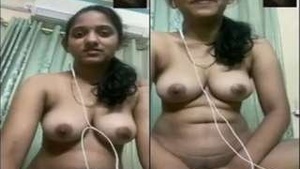 Hot Stare Desi Girl Shows Tits Pussy On Video Call
