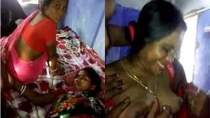 Exclusive Desi Randy Bhabha, Showing Boobs