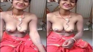 The Hot Stare of Desi Bhabha Showing Her Boobs And Pussy To Her Husband On Video Call