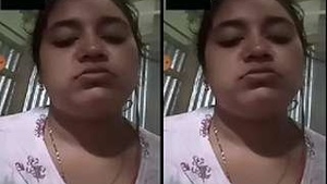 Horny Indian Girl Desi Shows Tits and Jerks off on Video Call