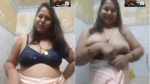 Sexy Bhabhi Shows Her Big Breasts to Lover on Video Call
