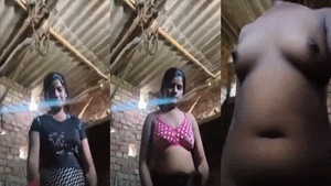 Tamil girl Desi striptease video