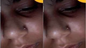 Pretty Indian Girl Shows Tits and Pussy On Video Call