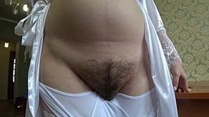 Mature Russian pulling queen chow voice foreign strapon and fucks him