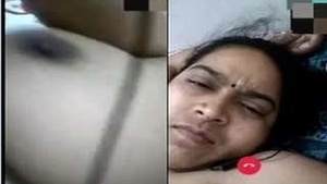 Sexy Bhabhi Shows Tits and Pussy Video Call