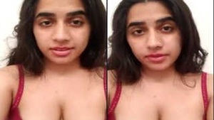Horny Indian Girl Shows Her Pussy