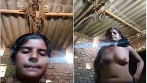Desi's Hillbilly Girl gets naked for money and takes nude selfies with her lover.