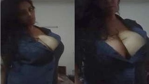 Exclusive Sexy Girl Shows Her Big Boobs