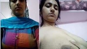 Hot Girl on Telugu Loves Sucking Lover's Dick