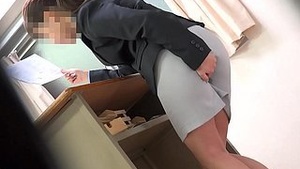 School pisses for 2