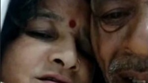 Desi Velho