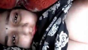 Desi indian girl showing her huge tits
