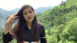 Pakistani tittoker Amna Sabirs steamy fucking session