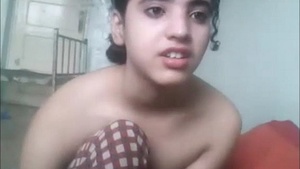 Bonito Desi teen morena gata