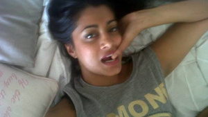 Deep throat blowjob from Indian Punjabi NRI ends with cum on face