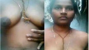 Desi Girl in Clothes Strips and Reveals Her Wet Pussy for Money