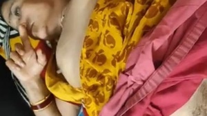 MATURE AUNT STILL HAS A NICE PUSSY