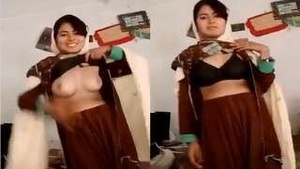 Pakistani Babe Shows Off Her Tight Ass in Exclusive Video
