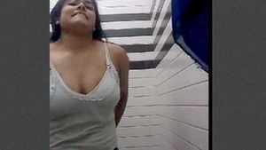 Change in college video dressed for lover
