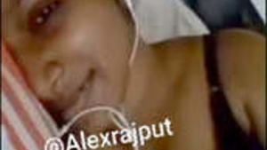 Tamil Girl Showing On Video Call