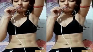Desi Indian Babe Masturbates and Shows Off Her Cute Tits