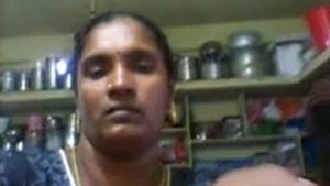 Telugu Bhabhi Showing Breasts