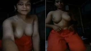 Exclusive Fingering Video of a Cute Black Girl