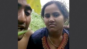Desi Village Lover Blowjob And Cock Marged clips