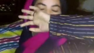 Indian Muslim hottie gets fucked by her boyfriend