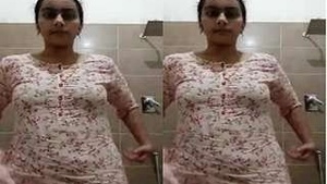 Exclusive Video of a Horny Girl Revealing Herself