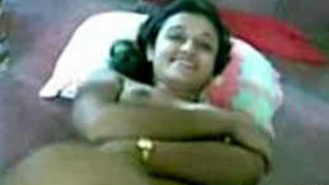 Smitas shy display of her body in front of her boyfriend