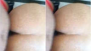 Amateur Desi girl gives a sensual blowjob and gets fucked hard
