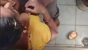 Home owner Romance with Bhabhi