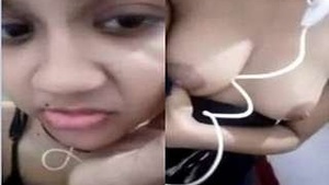 Exclusive Video Call with a Cute Lankan Girl Showing Off Her Big Boobs