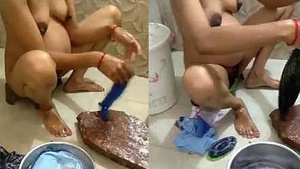 Desi X video of a pregnant bhabhi taking a naked bath and getting recorded by her husband
