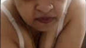 Auntie Mallous return in a steamy video