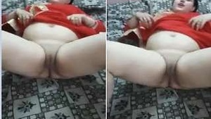 Husband Takes Exclusive Sexual Capture of Pak Bhabhas Pussy