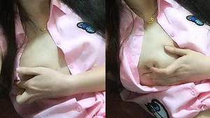 cute babe playing exposing her tit too nipple