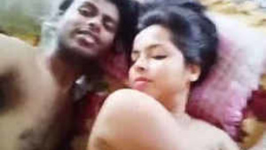 Desi babe gets her pussy stretched by her boyfriends big cock