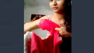 Hot Desi Indian girl showing her pussy tits
