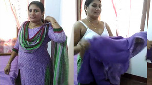 Indian Bhabhi takes off her clothes and shows off