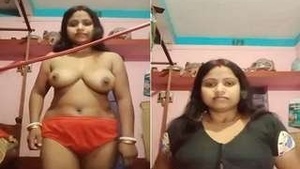 Amateur Desi Babe Shows Off Her Big Boobs