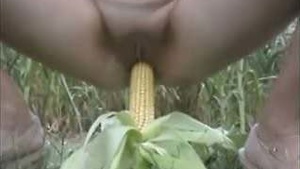 Desi bhabhi indulges in outdoor masturbation for a wild ride