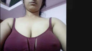 Menina Sexy giving boquete novo MMS