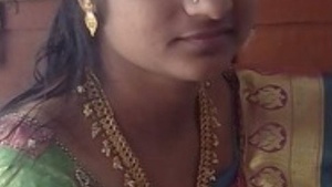 Married Tamil Girl Showing
