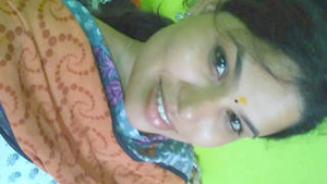 desi babe in salwar top hot boob and pussy rubbing show