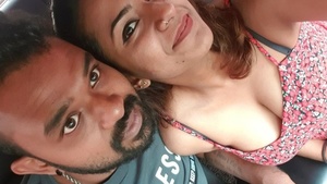 Tamil casal pego porra Mms