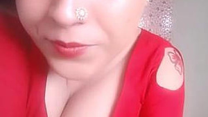 Desi auntys new video chat with her lover is a must-watch