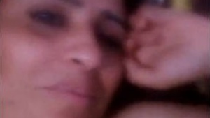 Desi Maduro Shywife